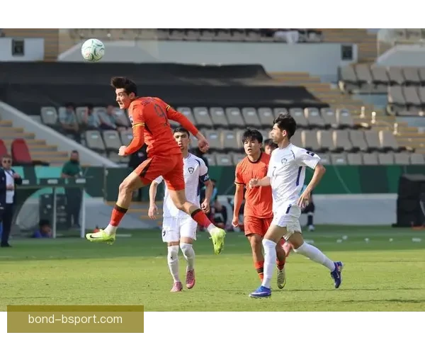 特拉维夫马卡比在欧协联淘汰赛中遭遇奥林匹亚科斯惊天大逆转遗憾出局